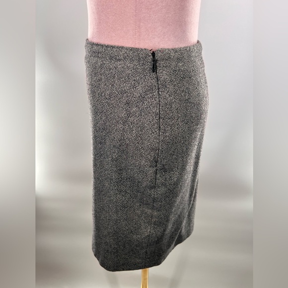 EUC Gap Factory Stretch Tweed Pencil Skirt - Picture 5 of 8